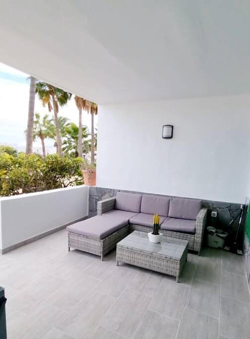 Ferienwohnung Playa Bastian First Line Of The Sea Costa Teguise Exterior foto