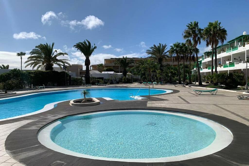 Ferienwohnung Playa Bastian First Line Of The Sea Costa Teguise Exterior foto